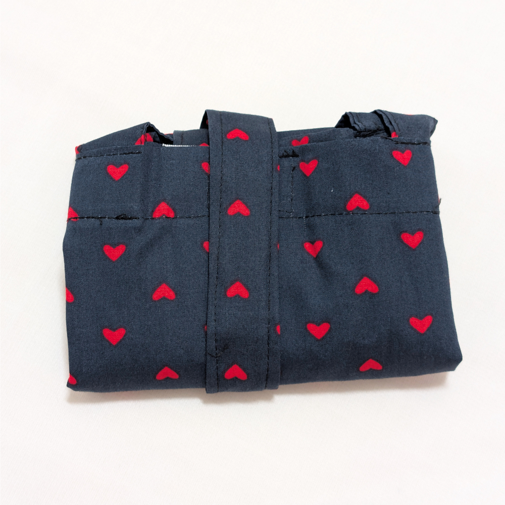 Foldable Bag with Wrap Strap - Grey and Red Hearts
